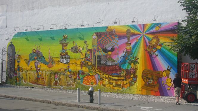 Status der Wand Mitte April 2010: Das fertige OsGemeos New York City Mural
